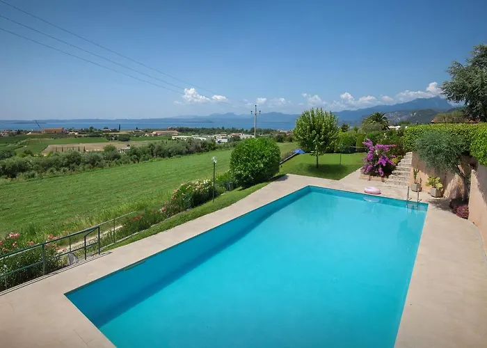 Prefontana With Pool